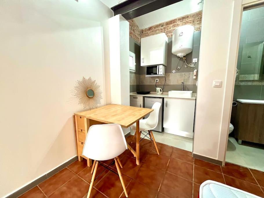 Nuevos Apartamentos Frente Al Mar Y A La Playa Castelldefels Exteriér fotografie