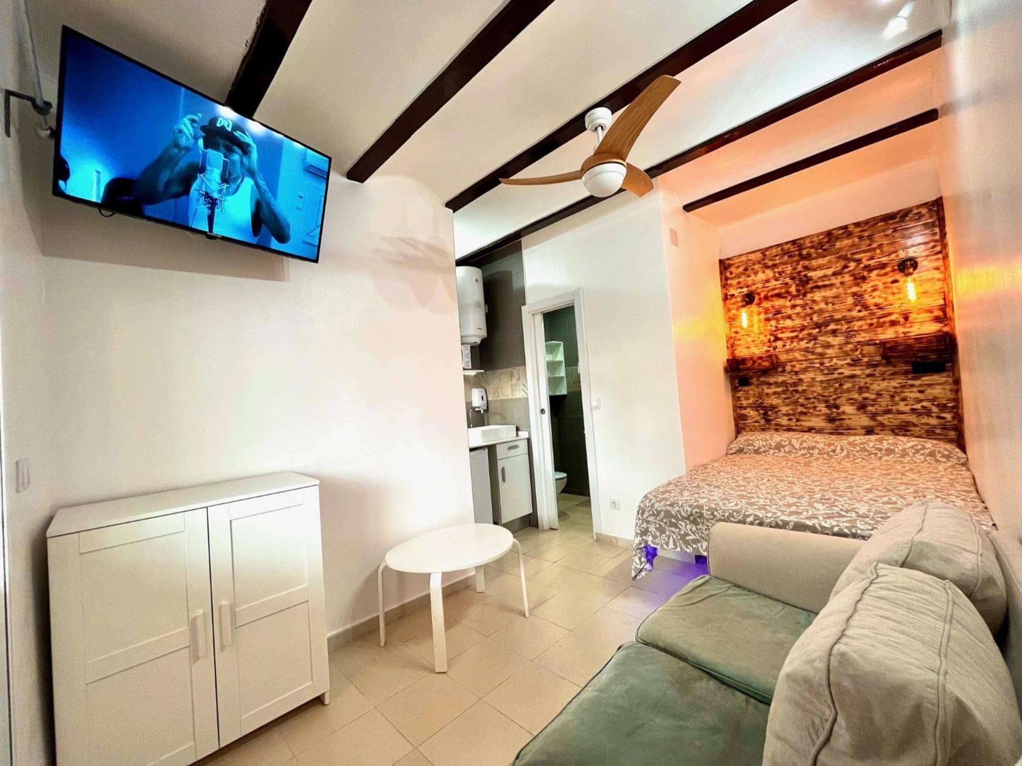 Nuevos Apartamentos Frente Al Mar Y A La Playa Castelldefels Exteriér fotografie